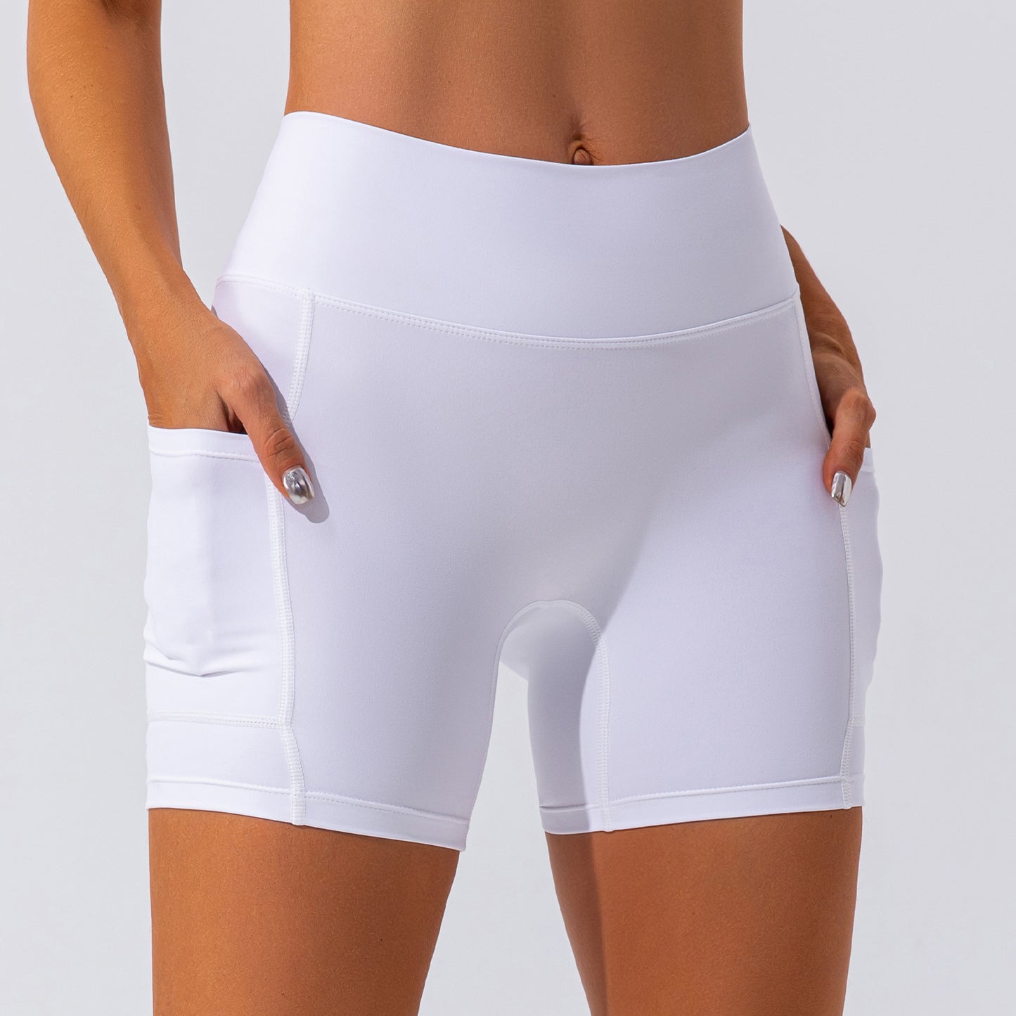 BOOTY SCULPTING BIKER SHORTS WITH POCKET