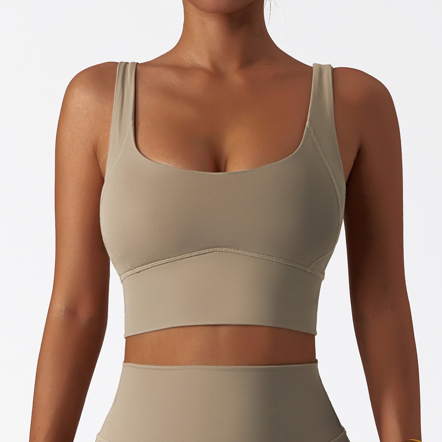 UNDERLINED SHAPING PADDED RUNNING BRA