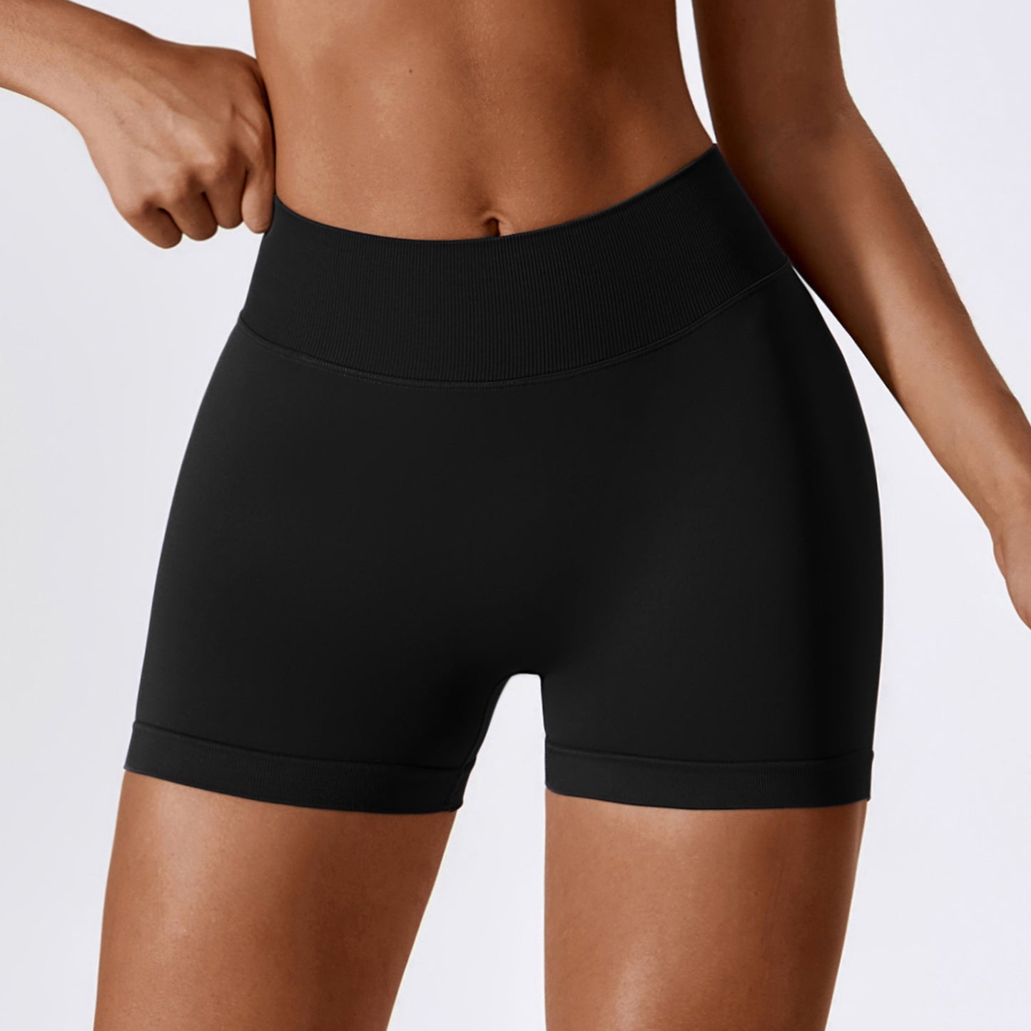 BOOTY CONTOURING MINI SHORTS IN GREEN