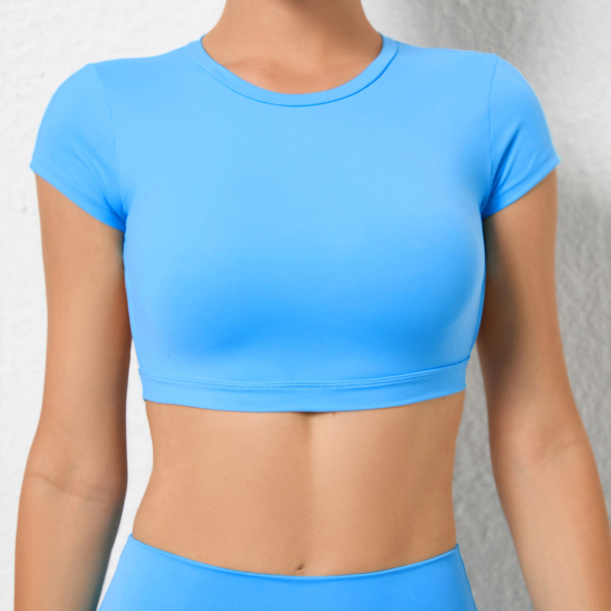 Backless Fly Sleeves Padded Crop Top