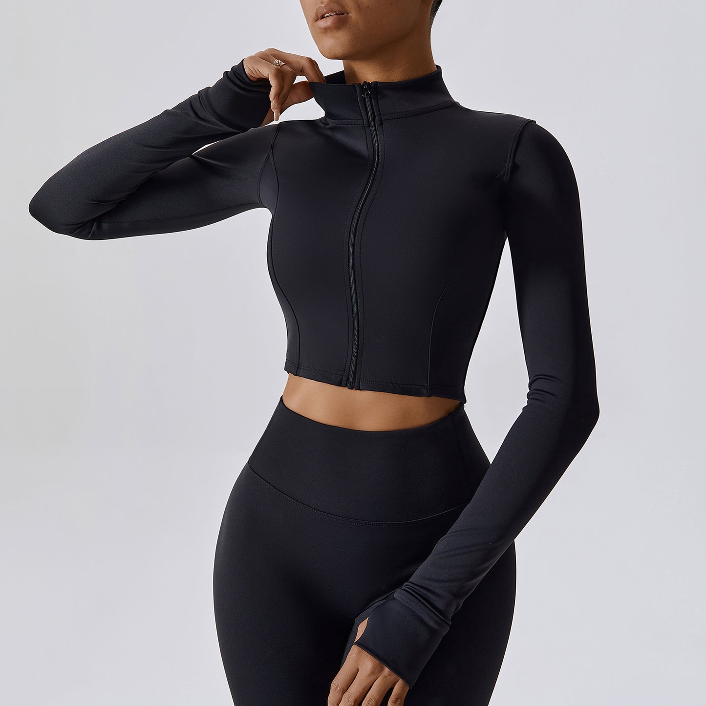 THUMBHOLE SLEEVES CROPPED ZIP UP RUNNING JACKET