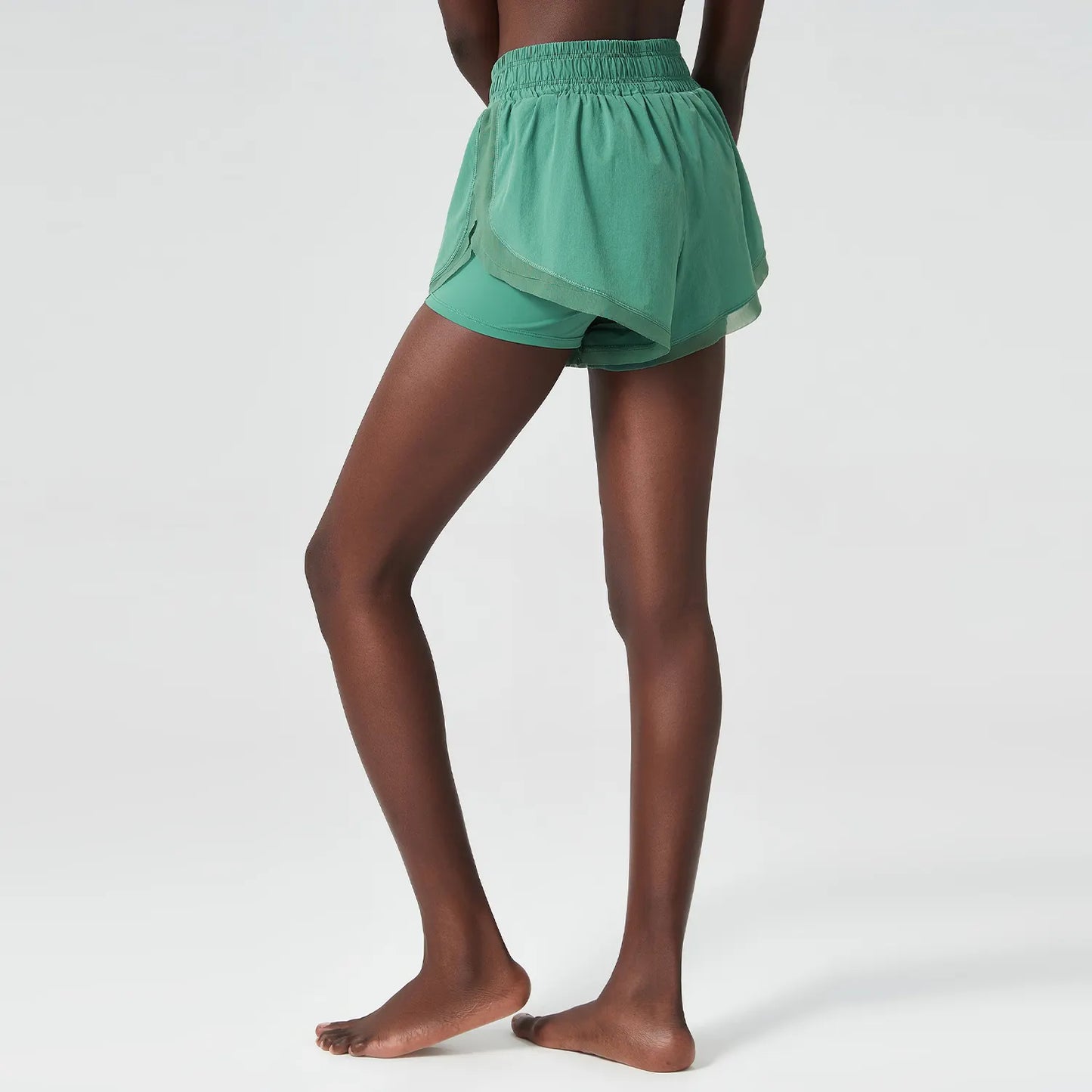 WATER REPELLENT RUNNING SHORTS WITH LINING