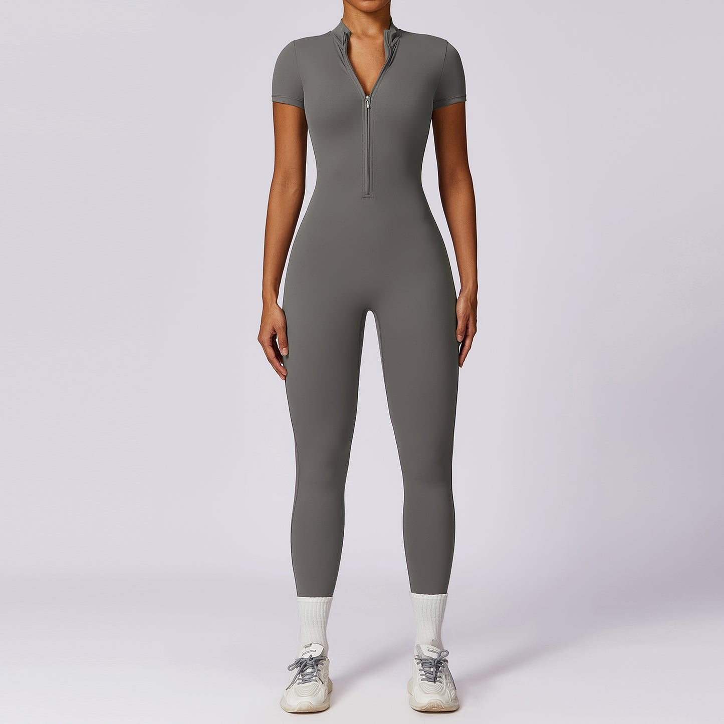SHORT SLEEVES SEAMLESS JUMPSUIT