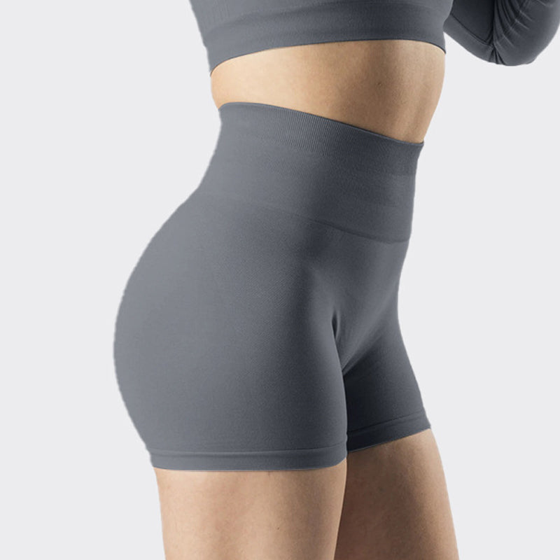 HIGH WAIST RUNNING SHORTS IN GREEN