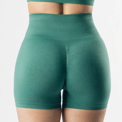 HIGH WAIST RUNNING SHORTS IN GREEN