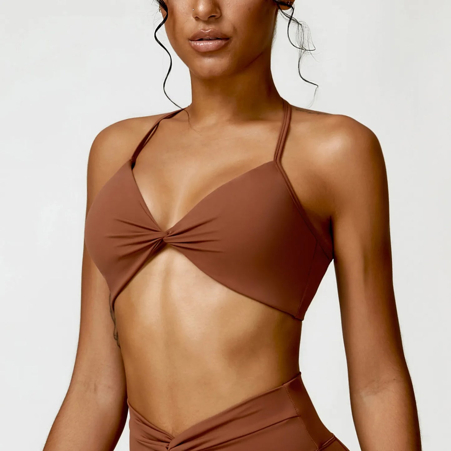 ADJUSTABLE STRAP HALTER NECK FRONT TWIST SPORTS BRA