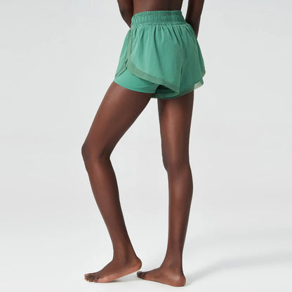 WATER REPELLENT RUNNING SHORTS WITH LINING